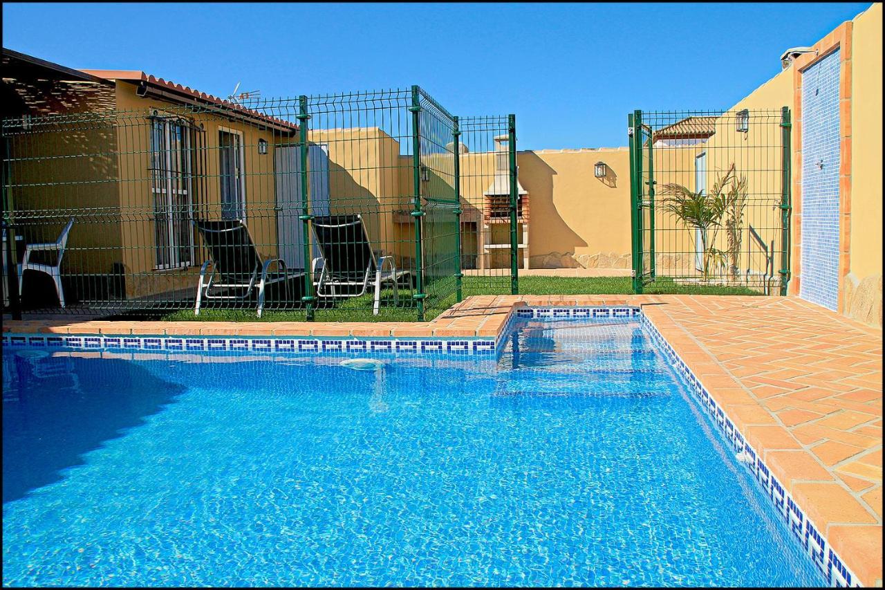 Bungalow Curro Pareja 131 Conil De La Frontera Exterior foto