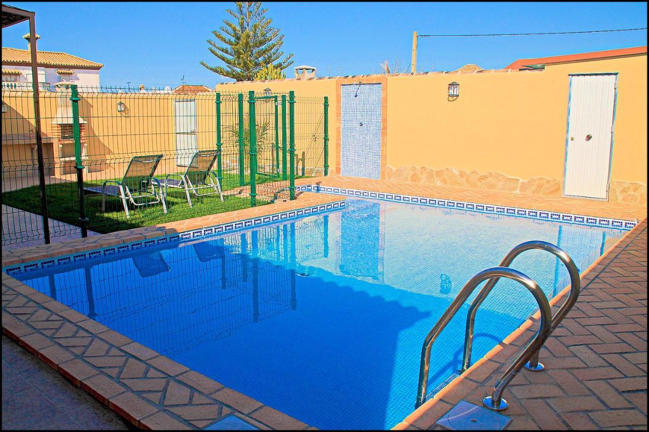 Bungalow Curro Pareja 131 Conil De La Frontera Exterior foto